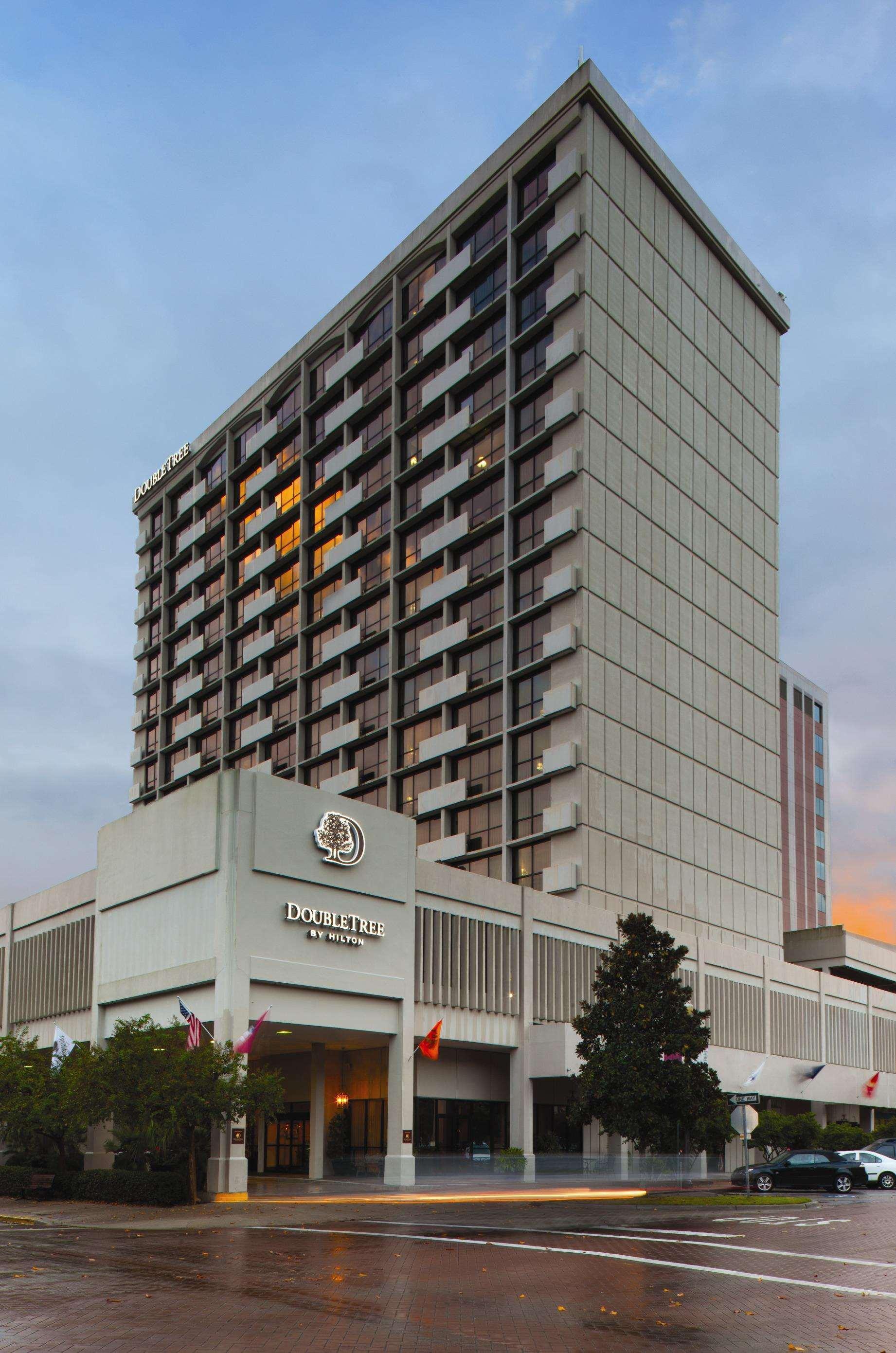 Doubletree By Hilton Hotel Tallahassee Exterior photo