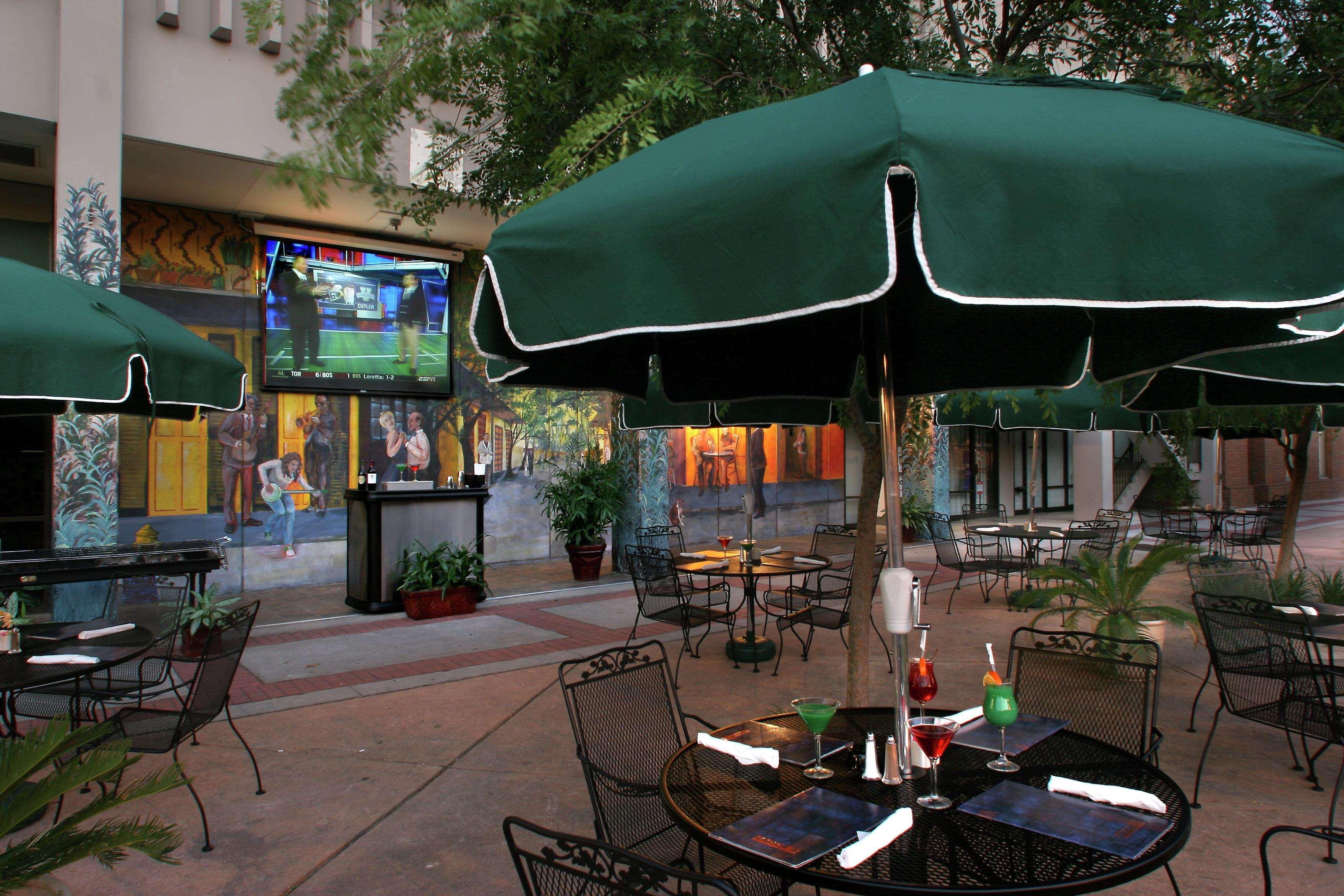 Doubletree By Hilton Hotel Tallahassee Exterior photo